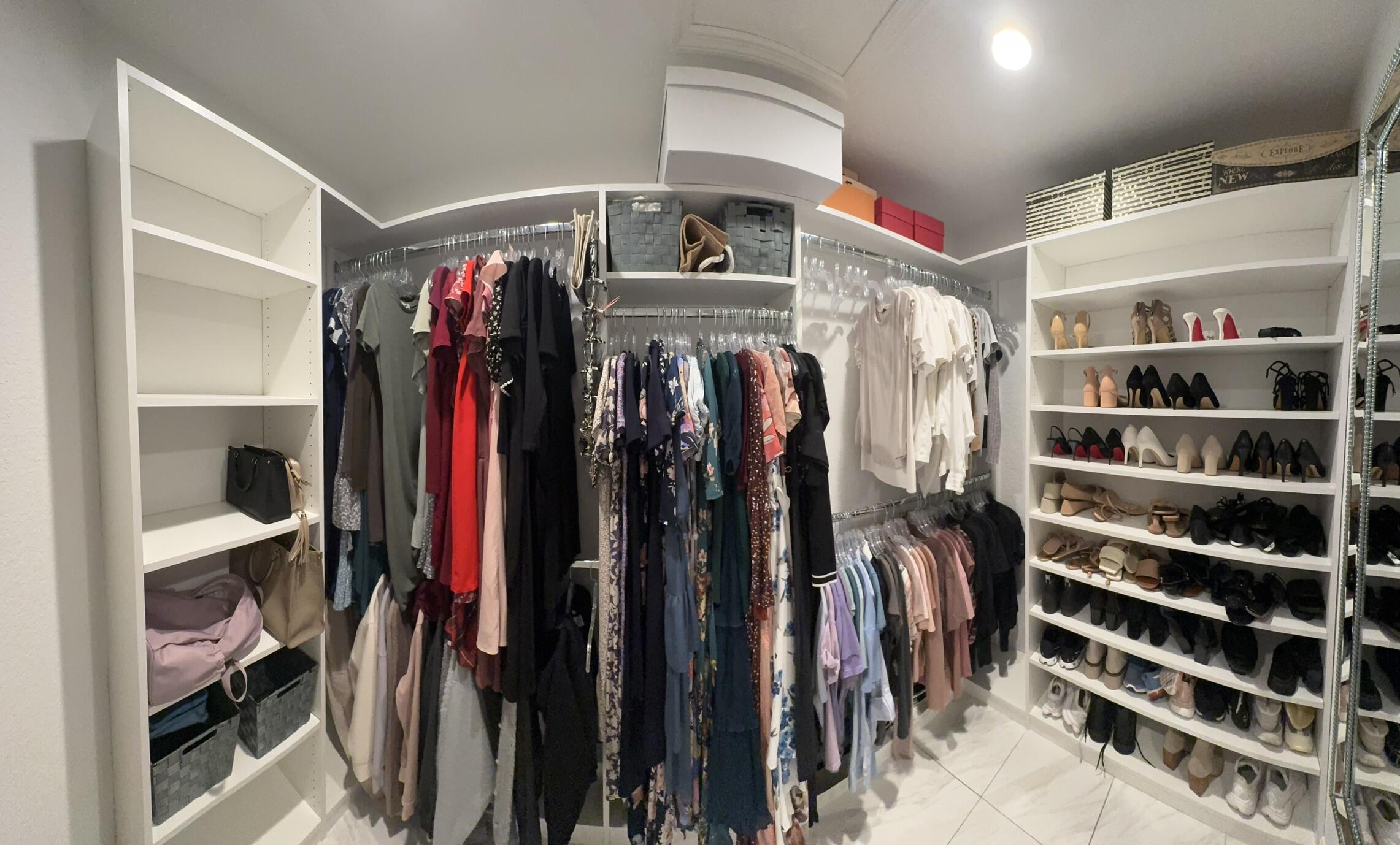 LAKE CHARLESTON PAR R - Residential