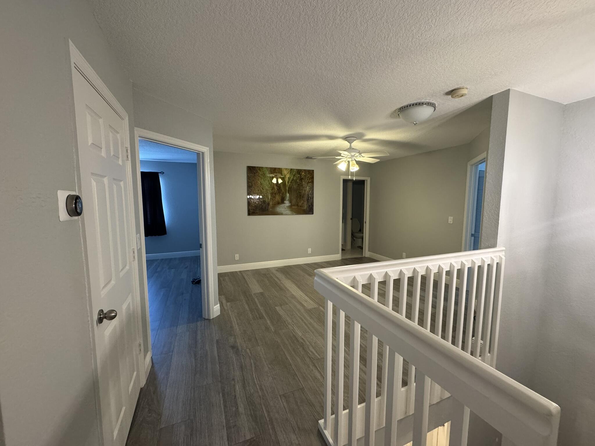 LAKE CHARLESTON PAR R - Residential