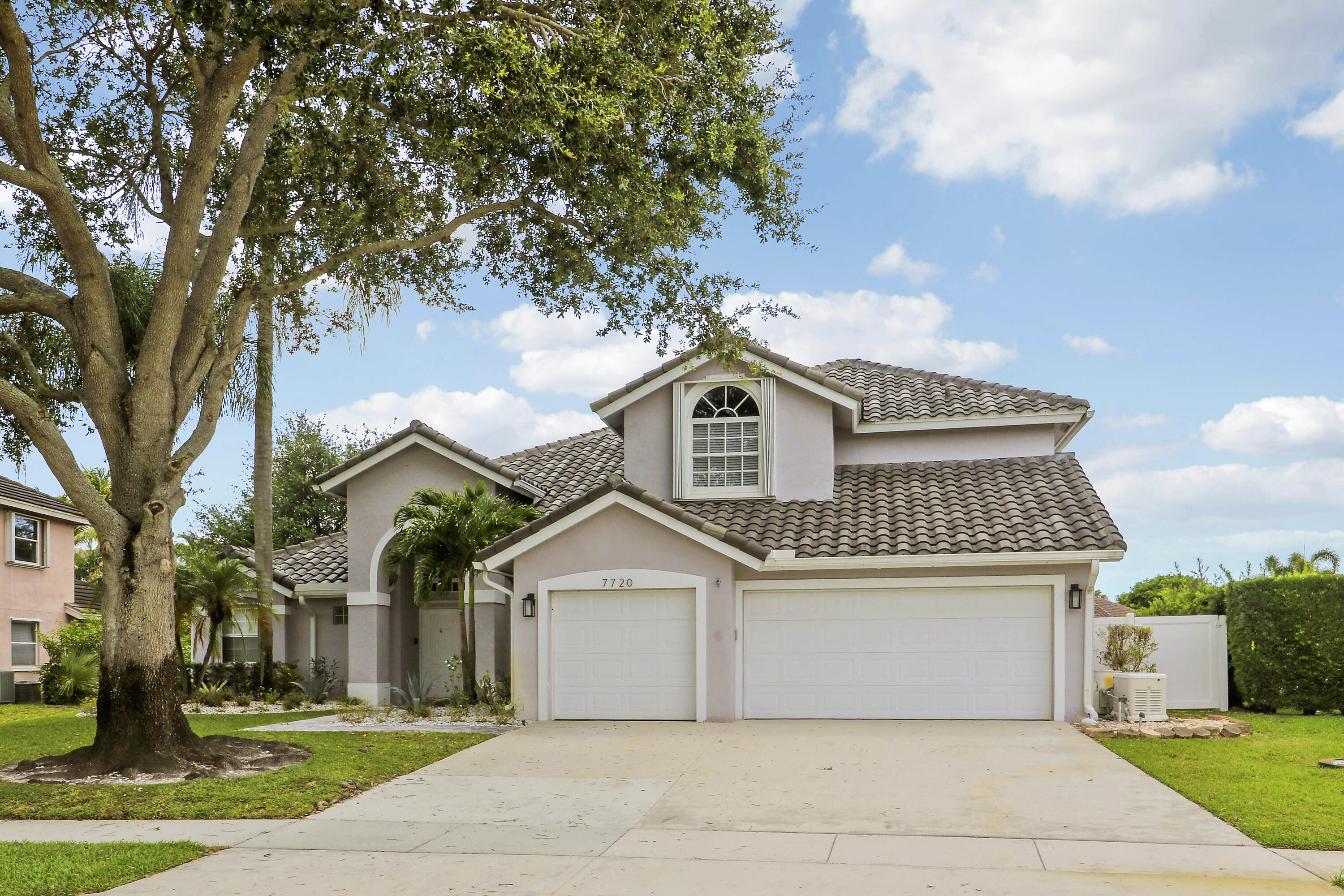 Properties 7720 Forestay Drive