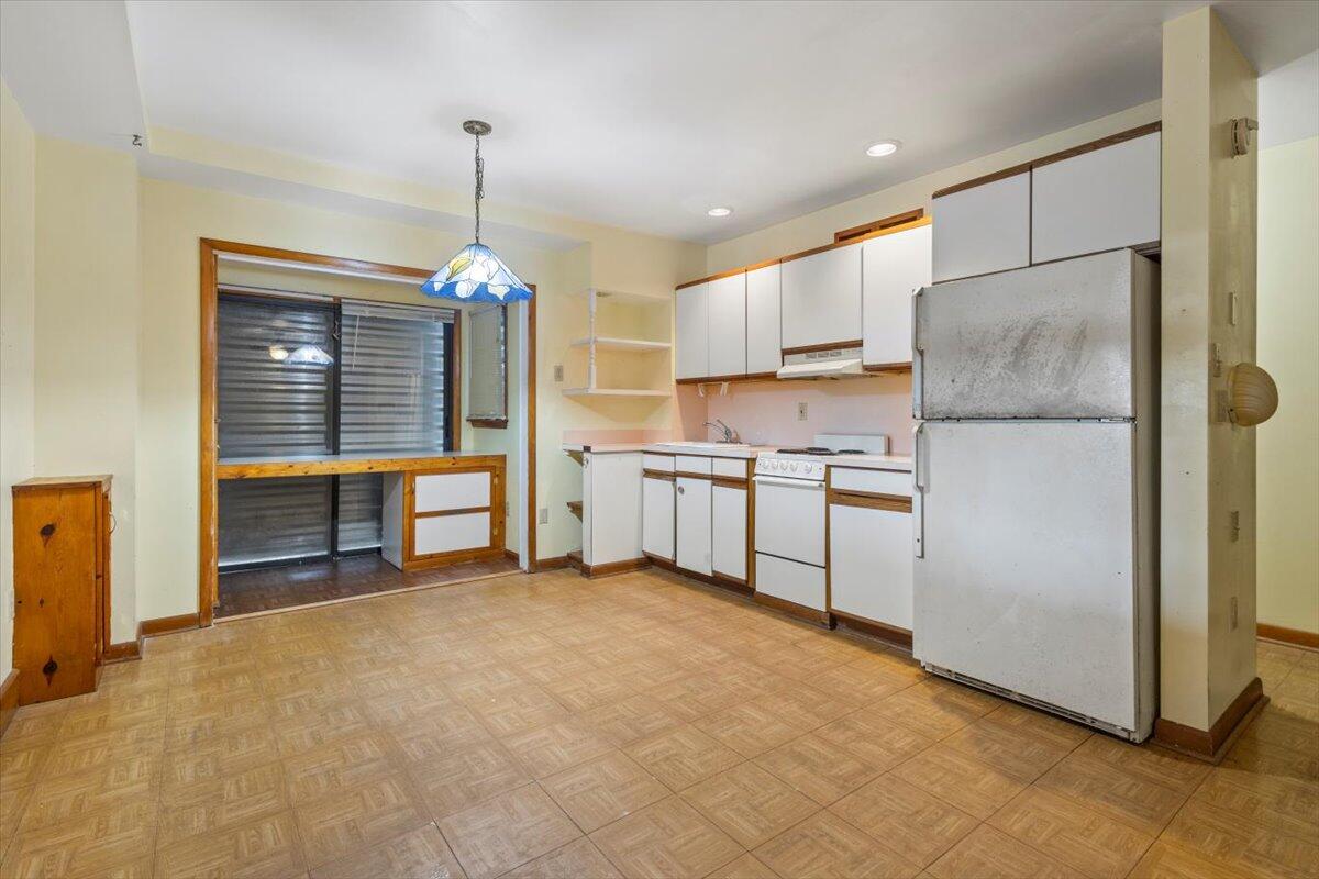 FORT PIERCE SHORES UNIT 5 REPLAT - Residential