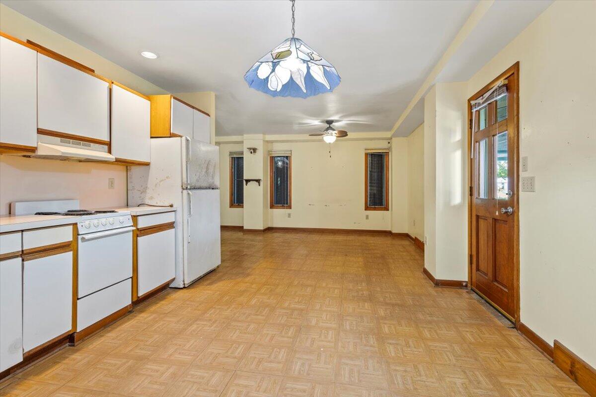 FORT PIERCE SHORES UNIT 5 REPLAT - Residential