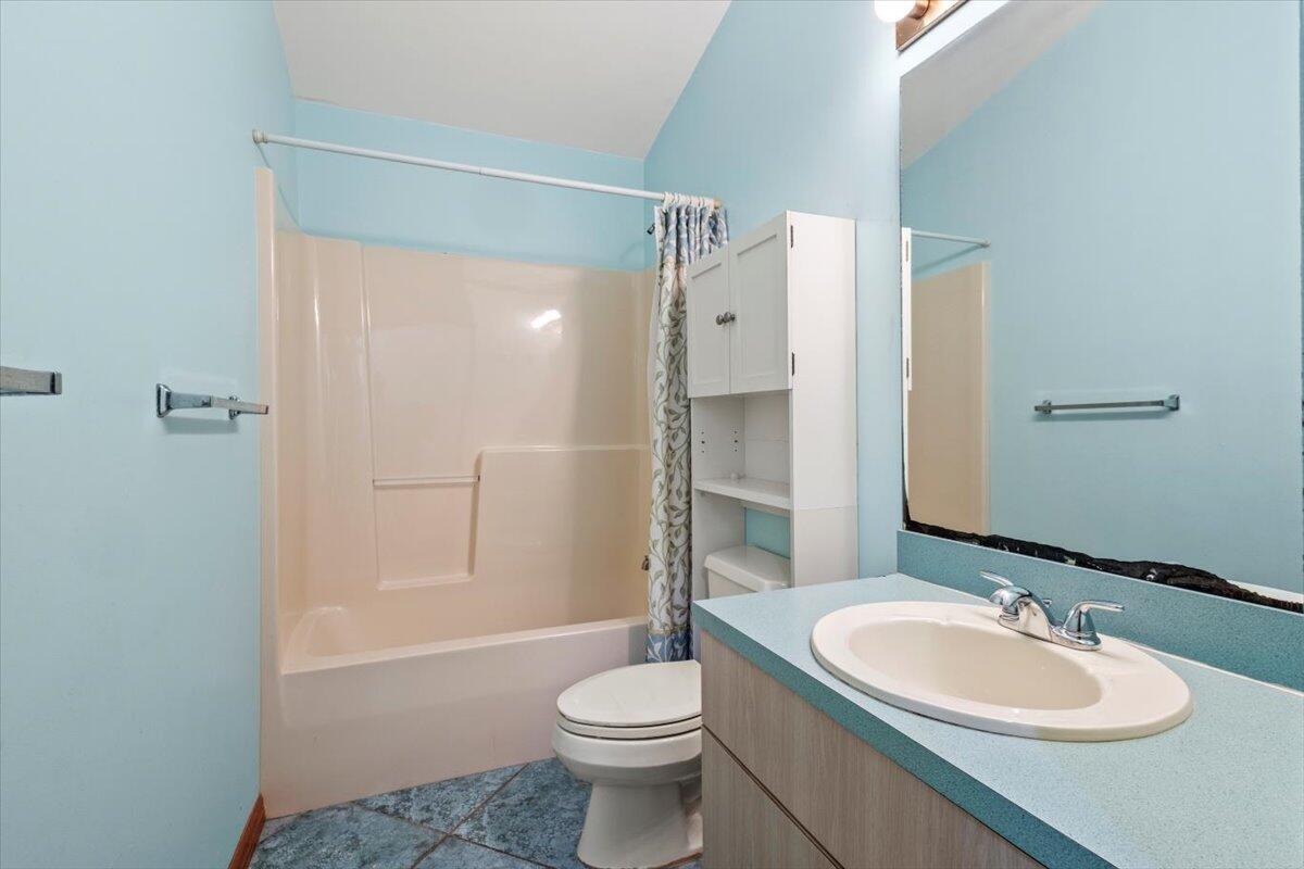 FORT PIERCE SHORES UNIT 5 REPLAT - Residential