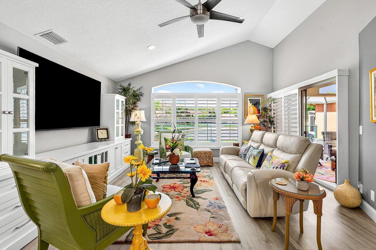 WOODBINE PAR G - Residential