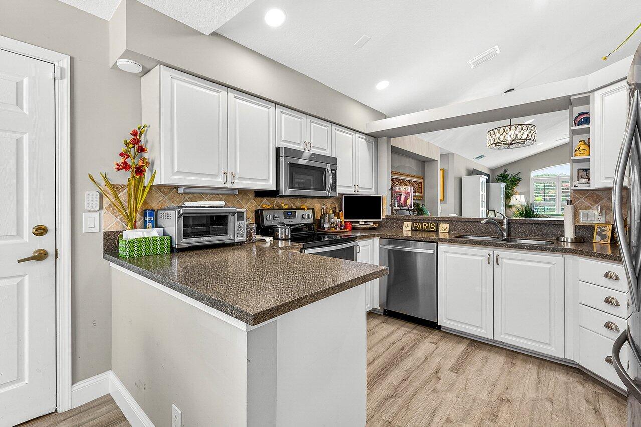 WOODBINE PAR G - Residential