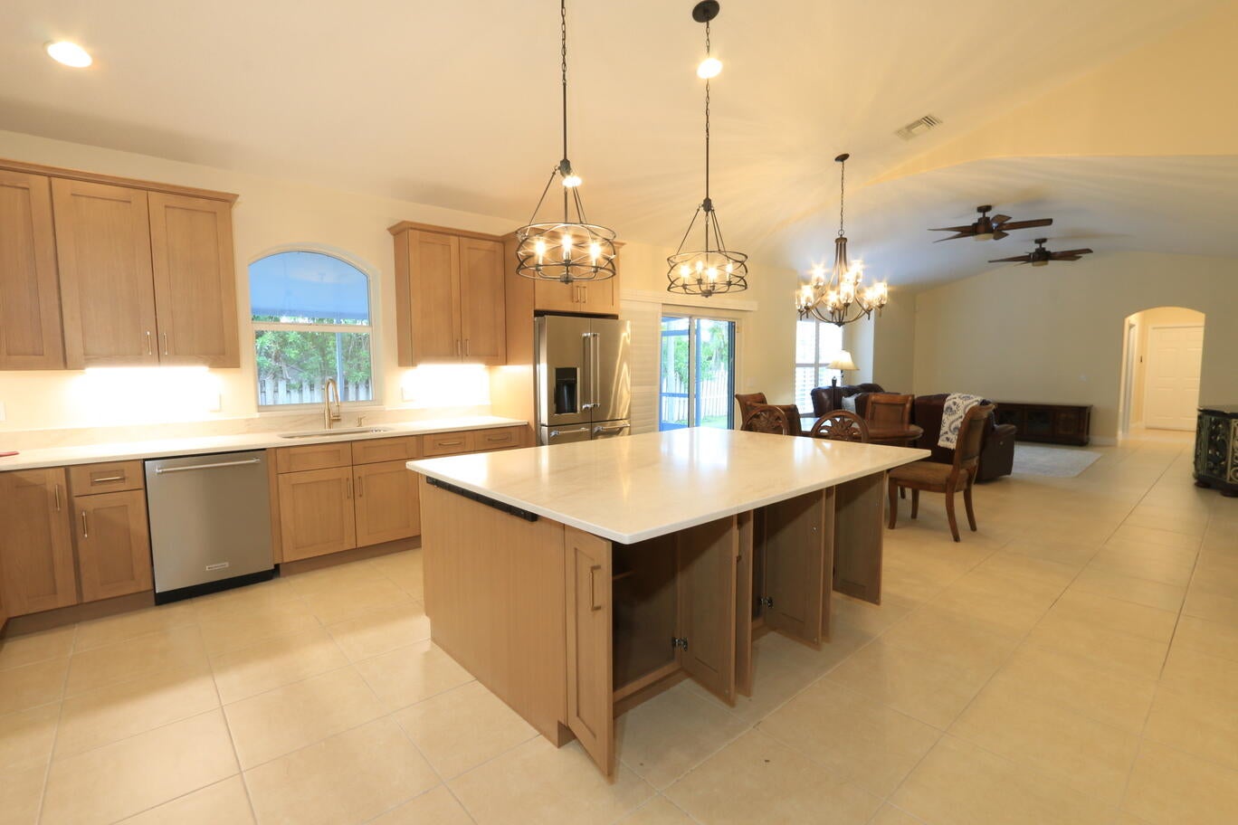 2879 SE Peru Street - Photo 4