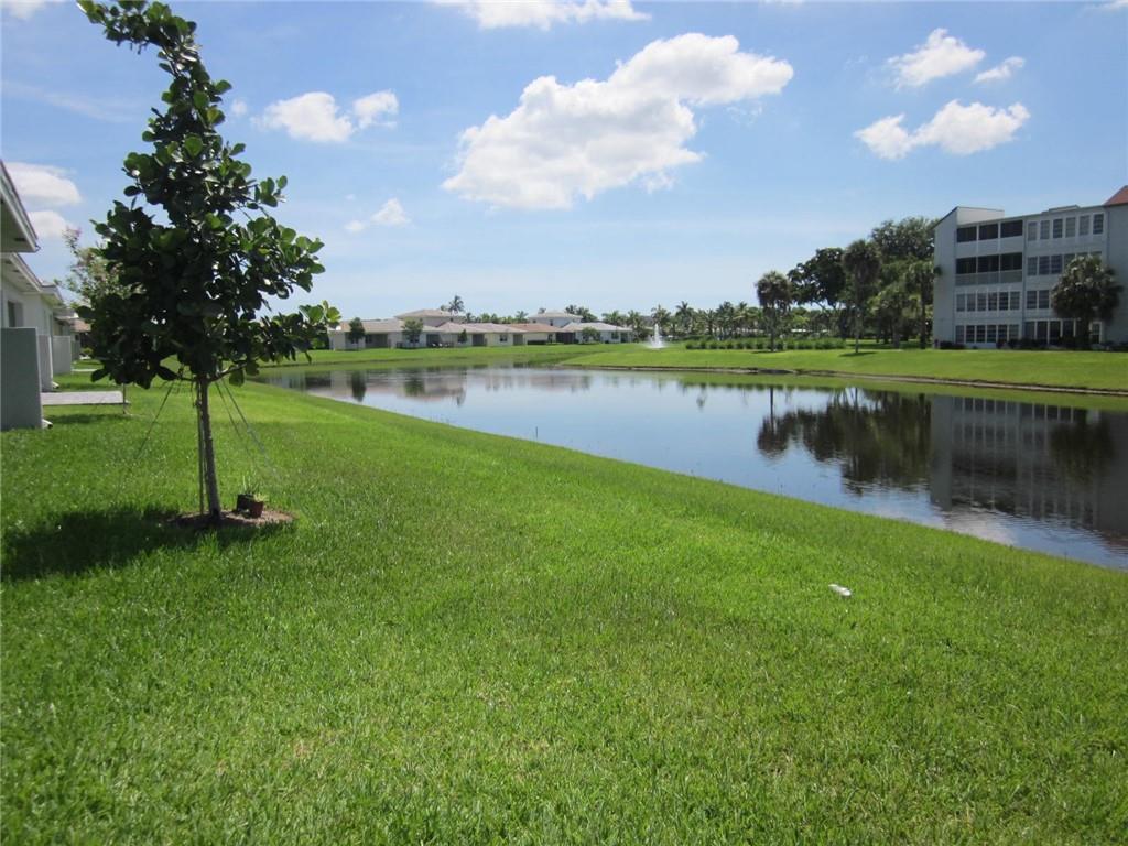 AVALON TRAILS AT VILLAGES - Residential