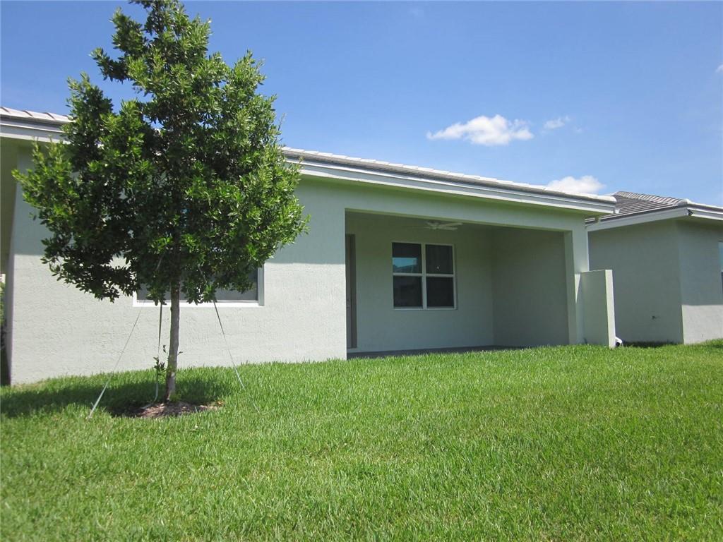 AVALON TRAILS AT VILLAGES - Residential