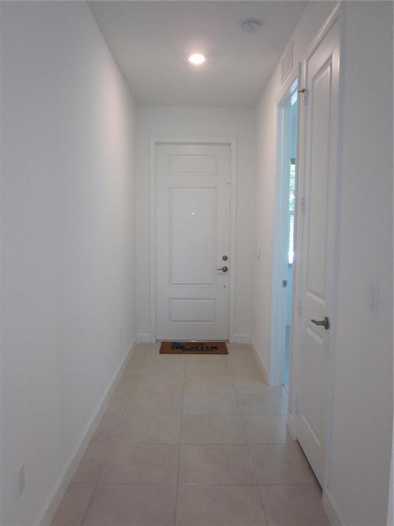 AVALON TRAILS AT VILLAGES - Residential