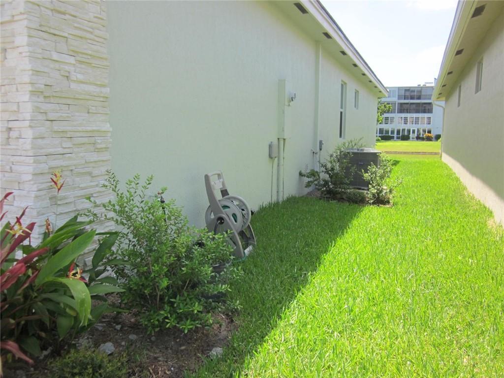 AVALON TRAILS AT VILLAGES - Residential