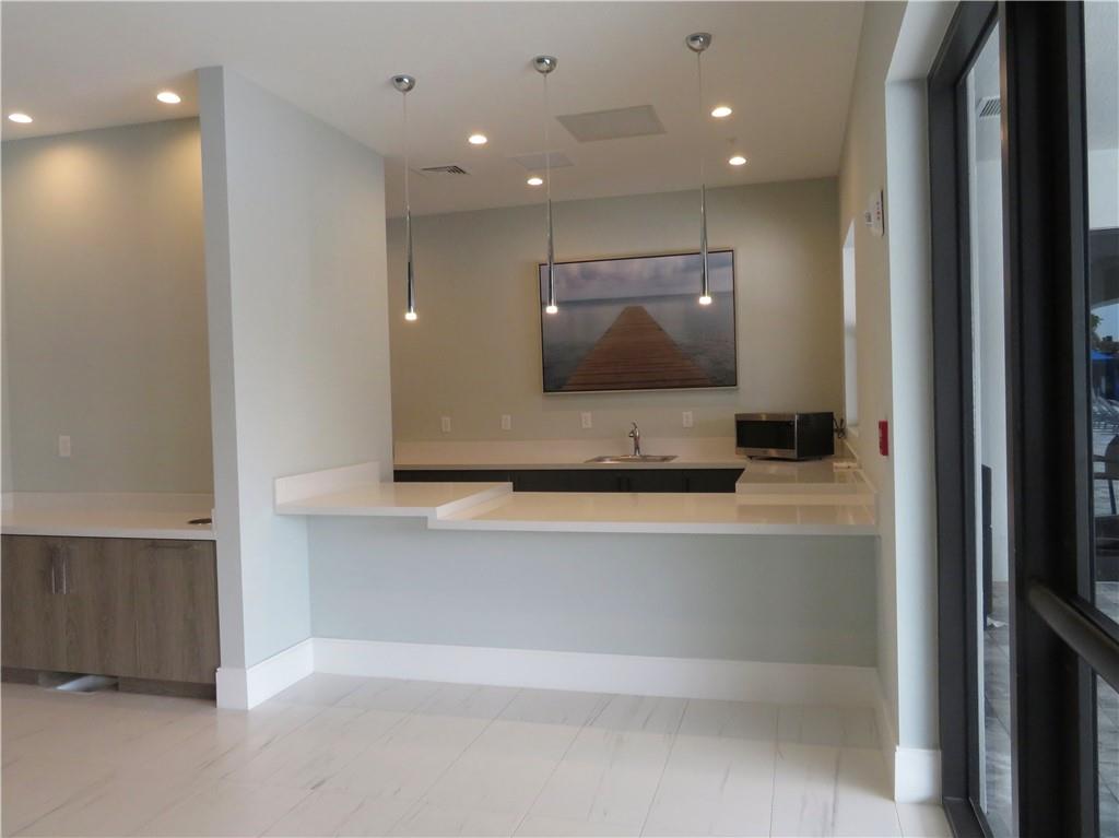 AVALON TRAILS AT VILLAGES - Residential