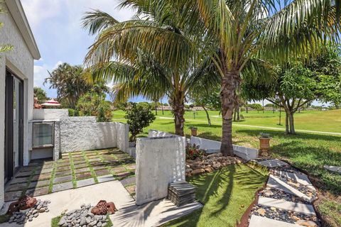 Tiny photo for 6590 Fountains Circle, Lake Worth, FL 33467 (MLS # R11156762)
