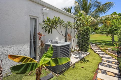 Tiny photo for 6590 Fountains Circle, Lake Worth, FL 33467 (MLS # R11156762)