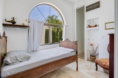 Tiny photo for 6590 Fountains Circle, Lake Worth, FL 33467 (MLS # R11156762)