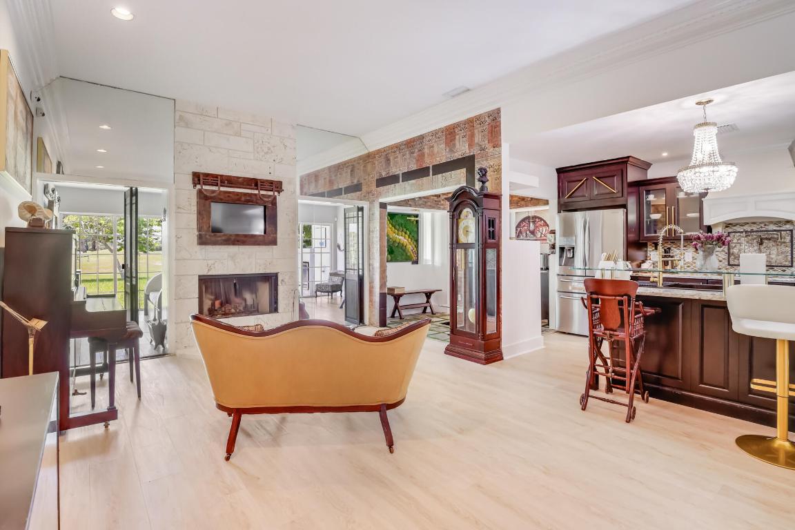 FOUNTAINS - Residential