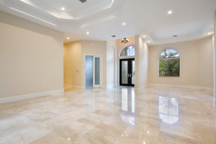 HERON ESTATES/HERON BAY - Residential