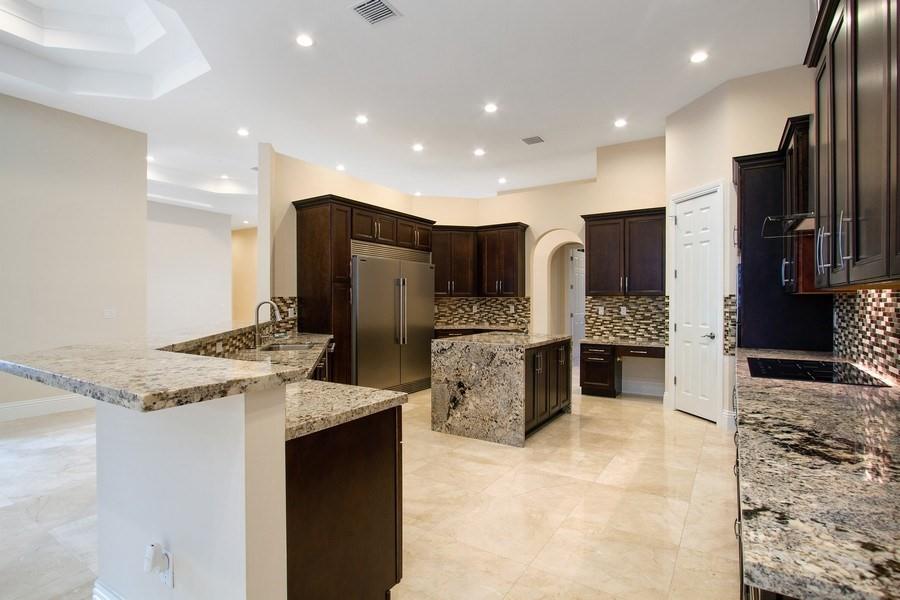 HERON ESTATES/HERON BAY - Residential