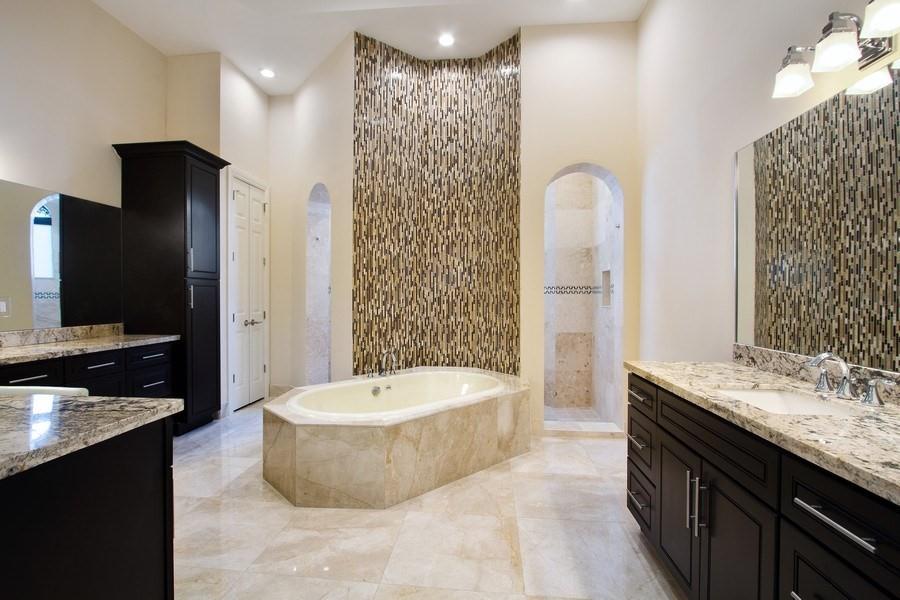 HERON ESTATES/HERON BAY - Residential