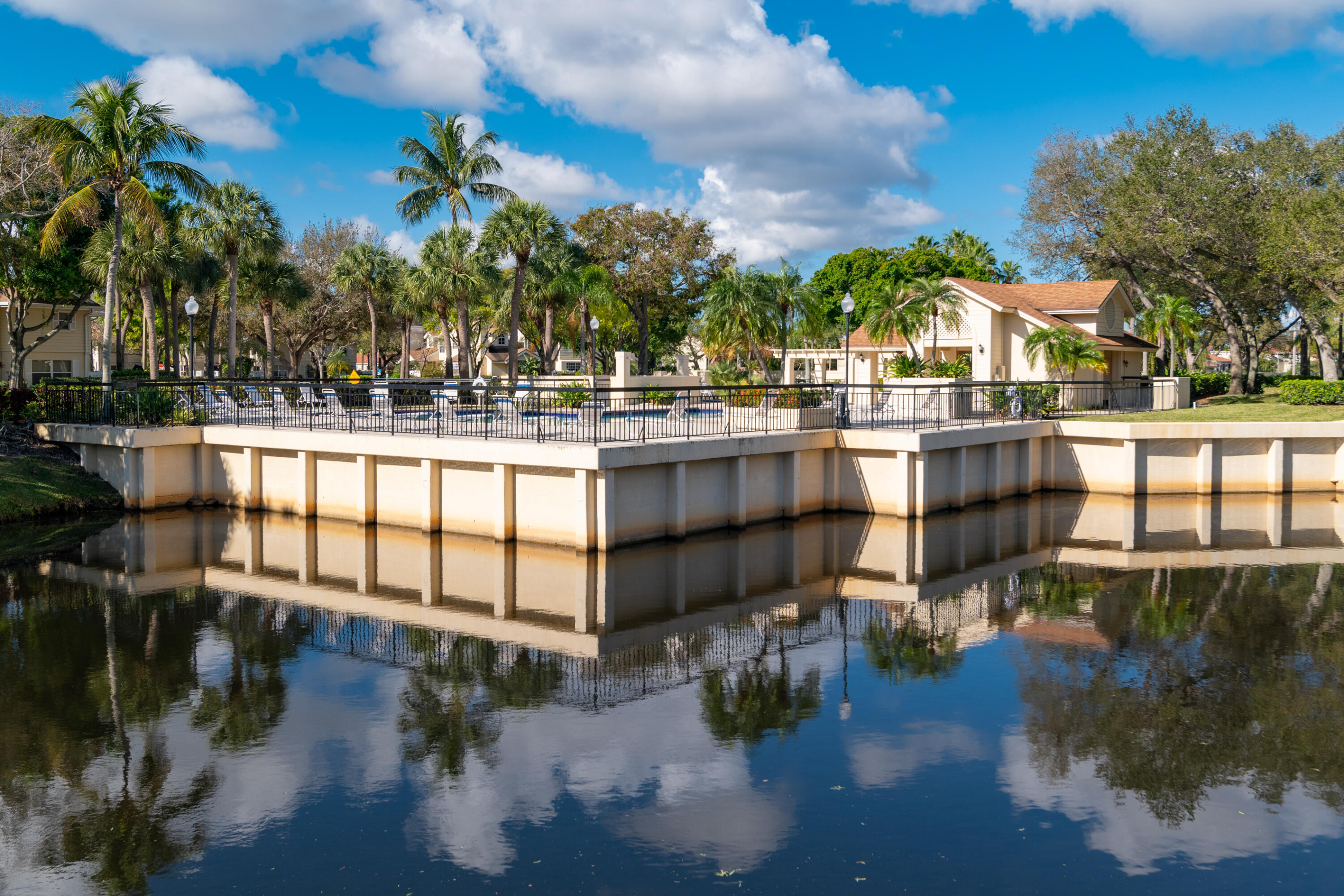 WELLESLEY AT LAKE CLARKE SHORES - Residential