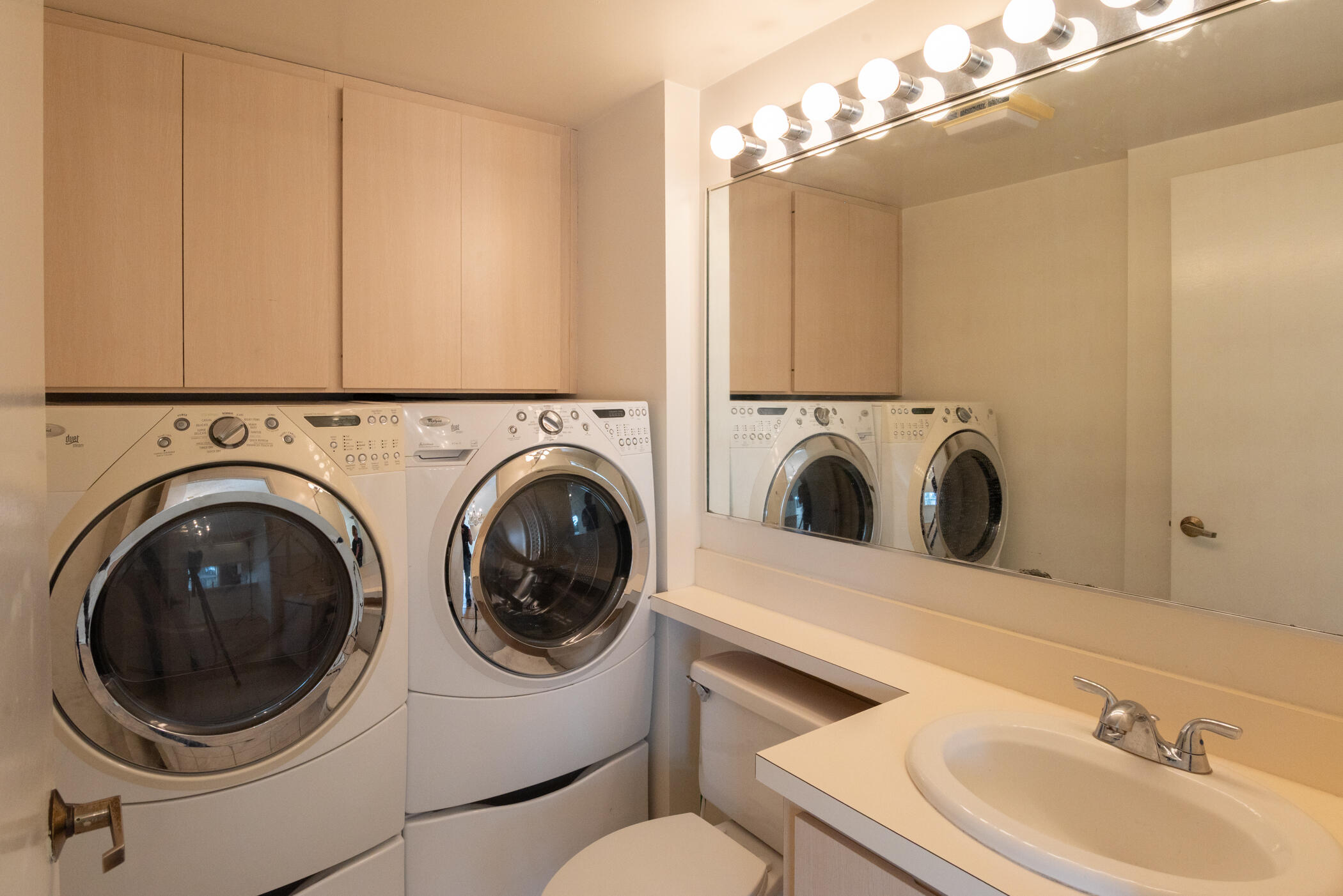 WELLESLEY AT LAKE CLARKE SHORES - Residential