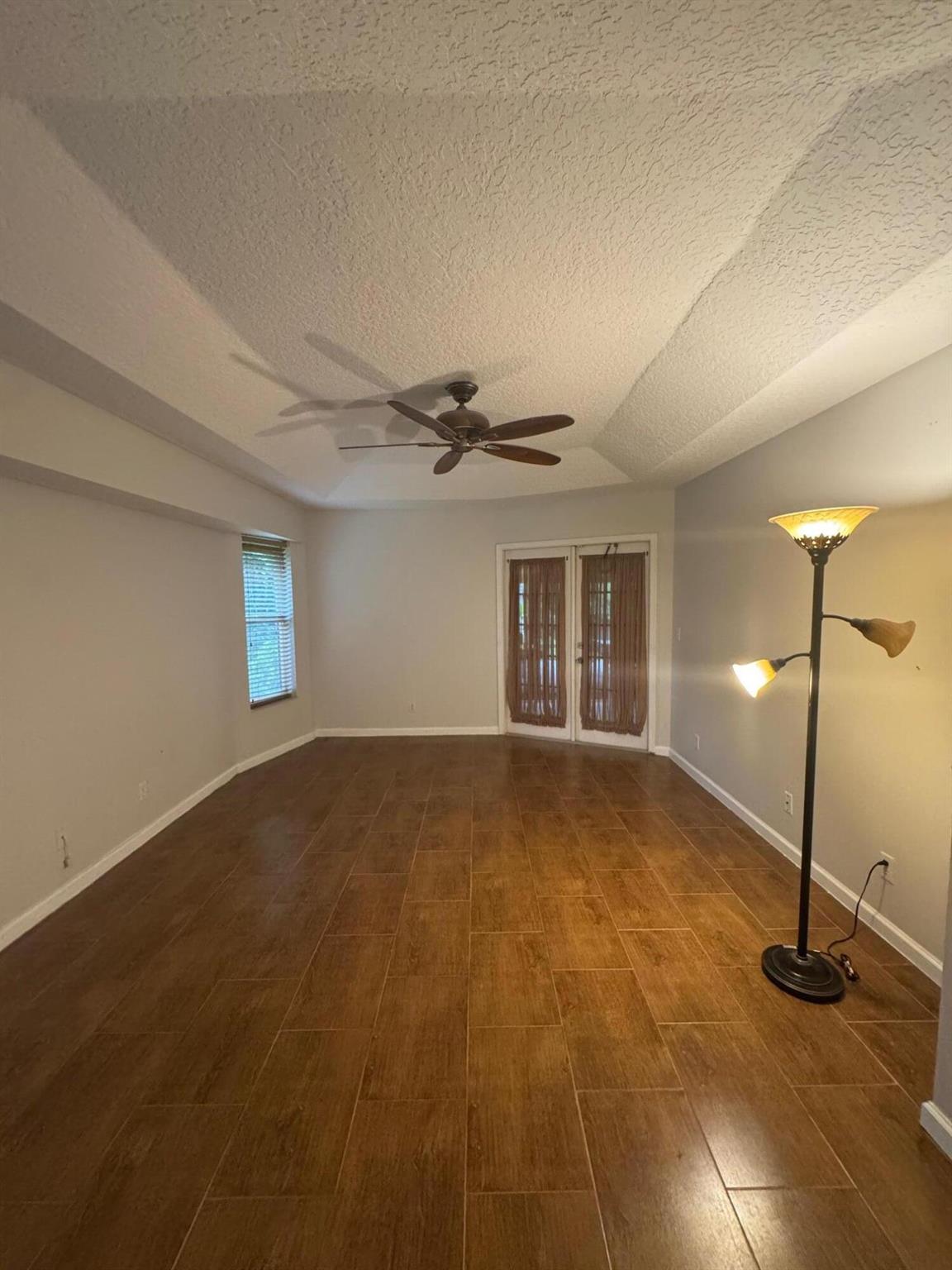 ACREAGE & UNREC - Residential Lease