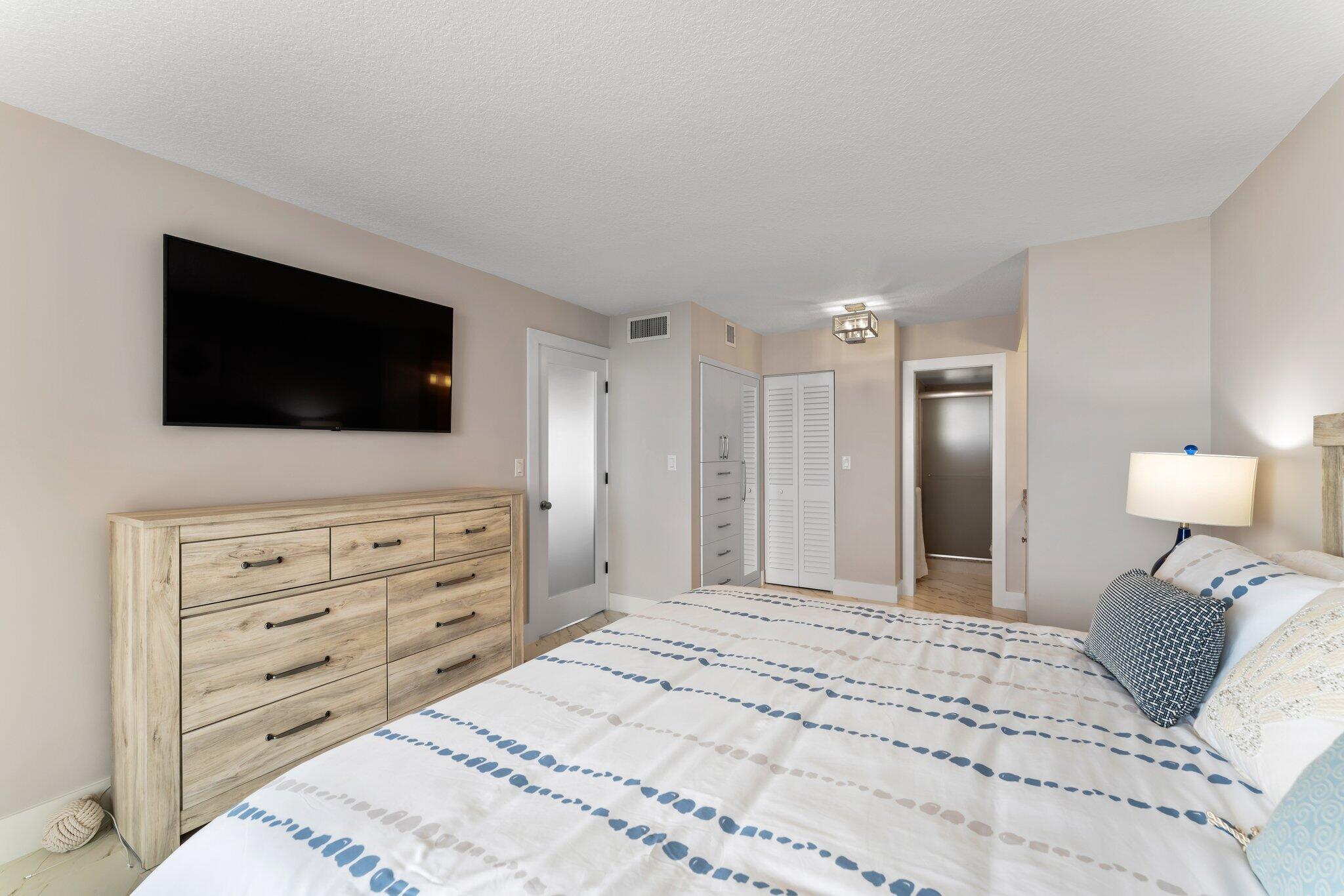 OCEAN TRAIL CONDO III - Residential Lease