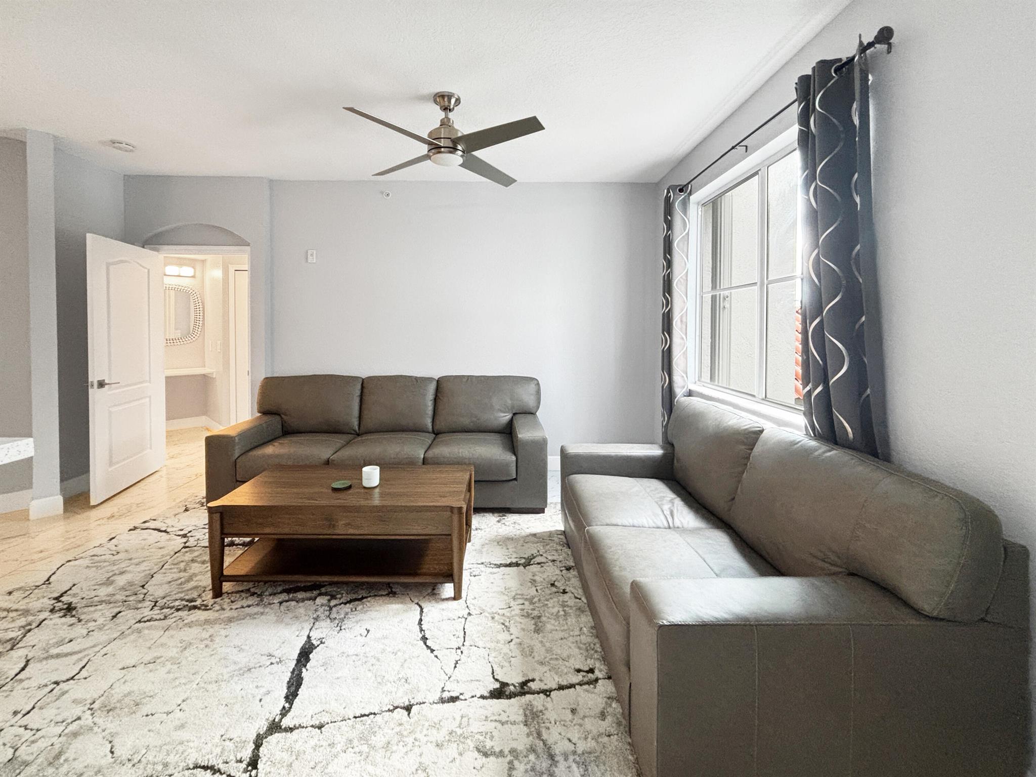 RESIDENCES AT LEGACY PLAC - Residential Lease