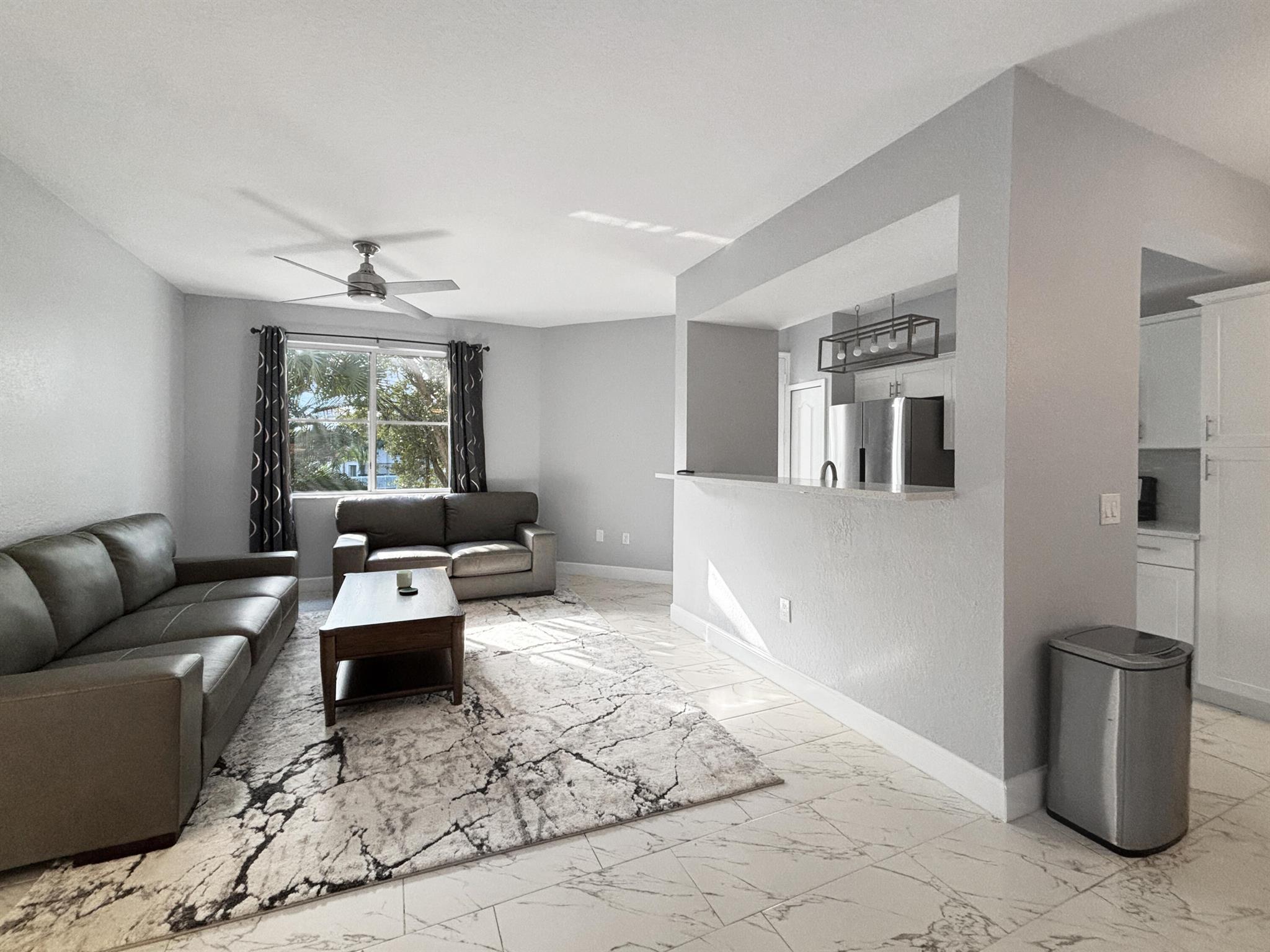 RESIDENCES AT LEGACY PLAC - Residential Lease