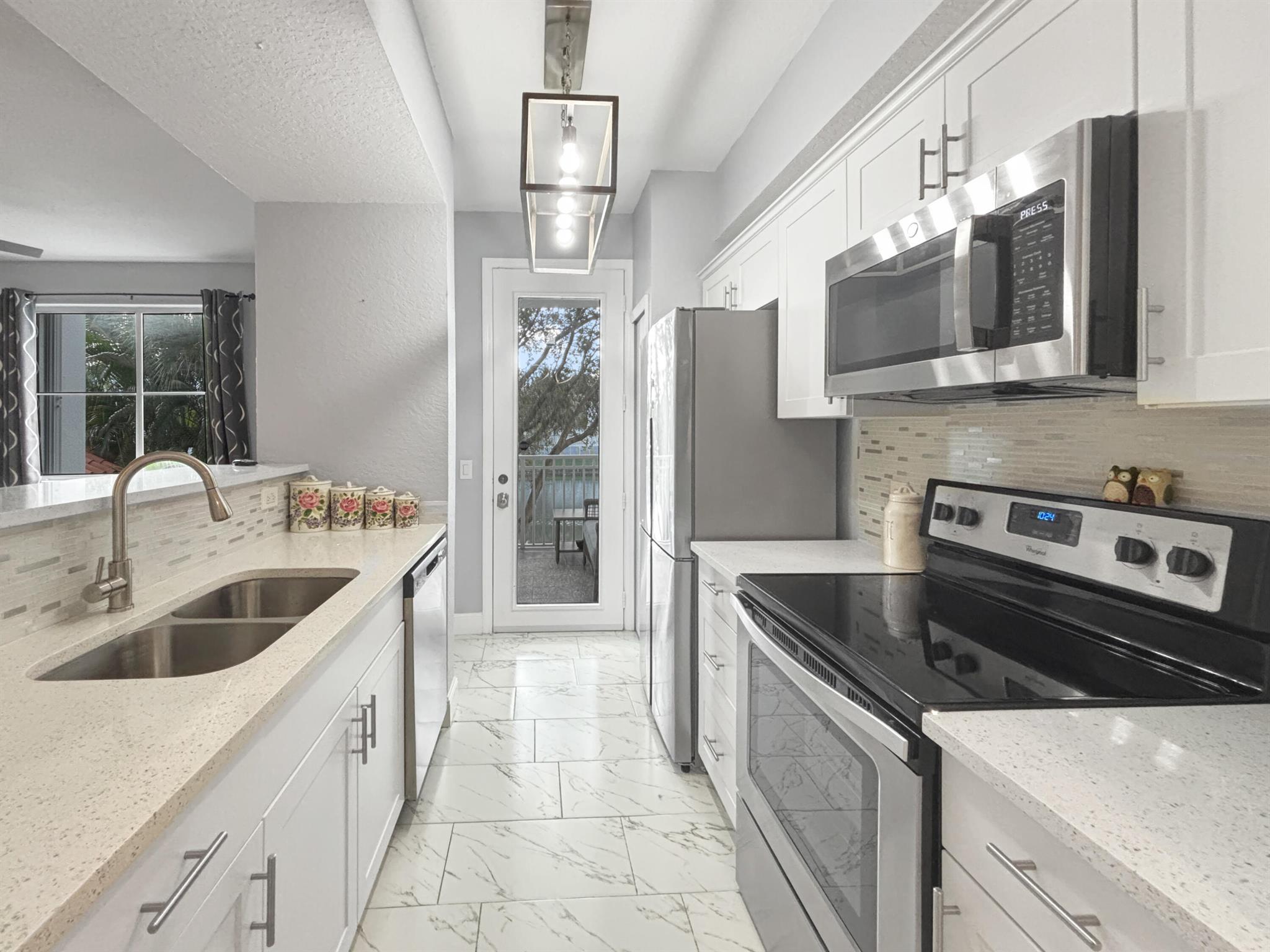 RESIDENCES AT LEGACY PLAC - Residential Lease