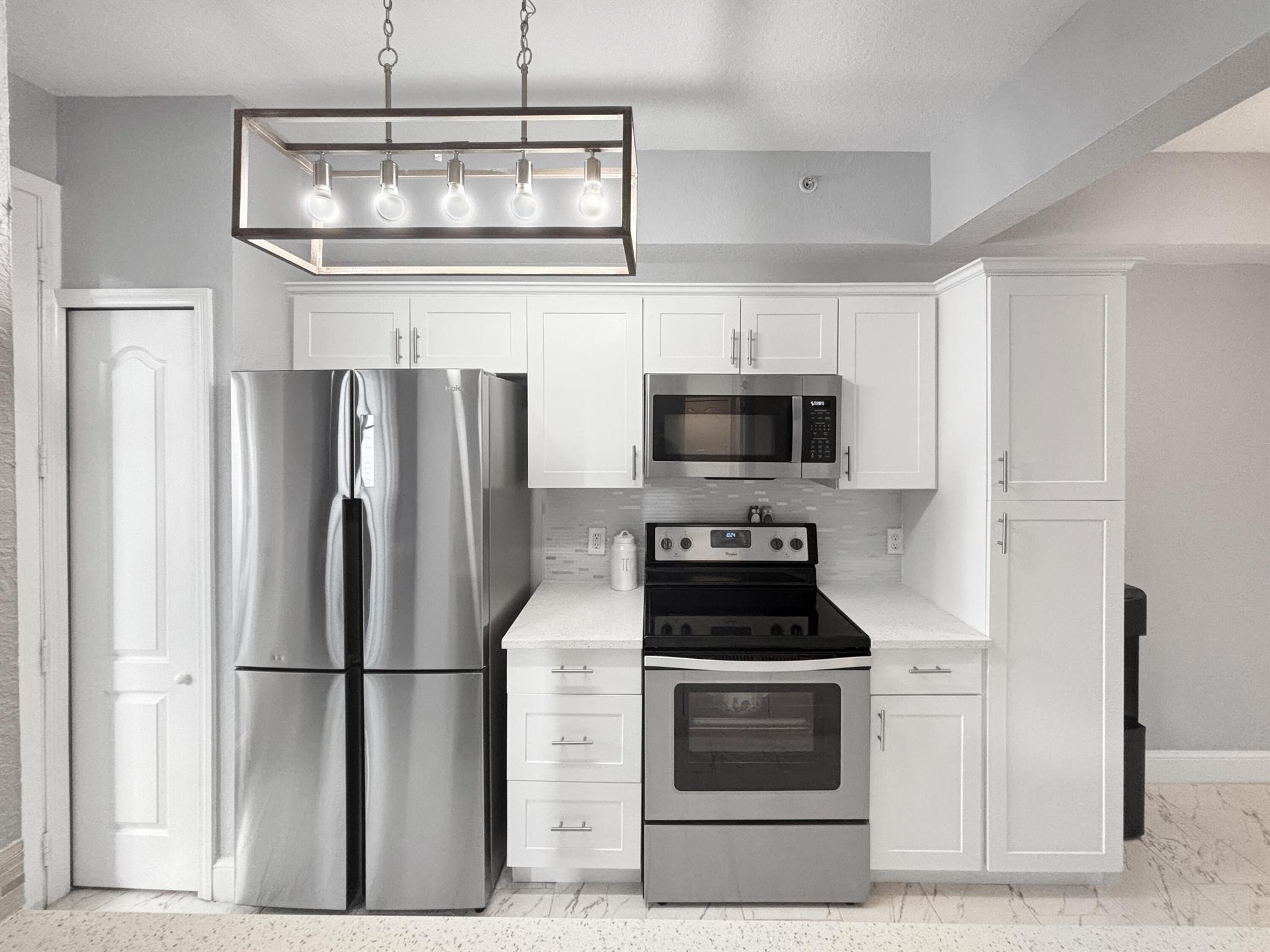 RESIDENCES AT LEGACY PLAC - Residential Lease