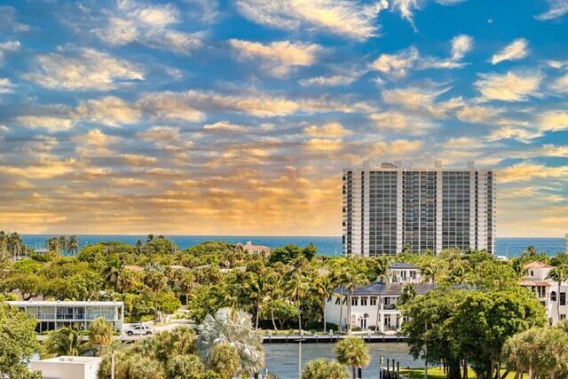 495 E Royal Palm Road 601
