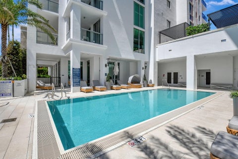 Tiny photo for 495 E Royal Palm Road #601, Boca Raton, FL 33432 (MLS # B26050936)