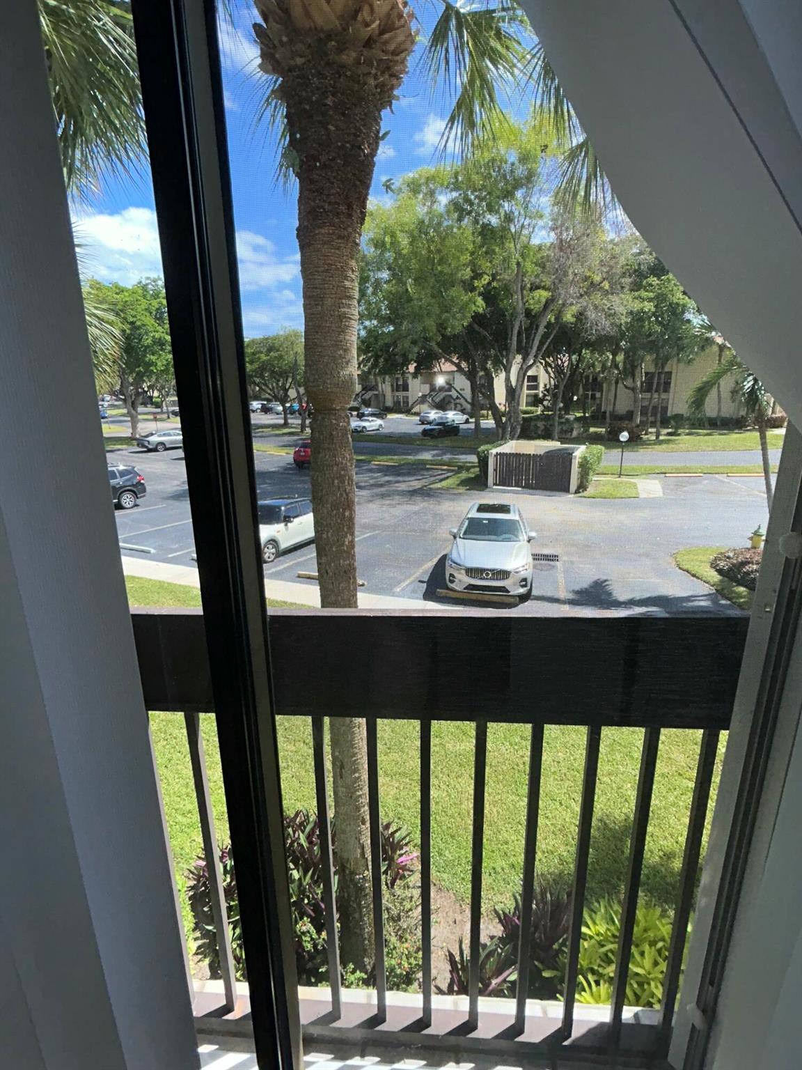 MEADOWRIDGE EAST CONDO - Residential Lease