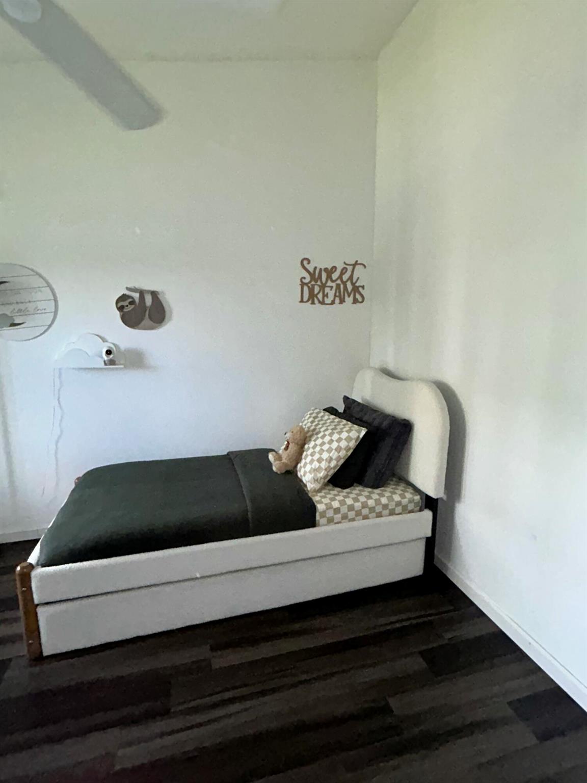 MEADOWRIDGE EAST CONDO - Residential Lease
