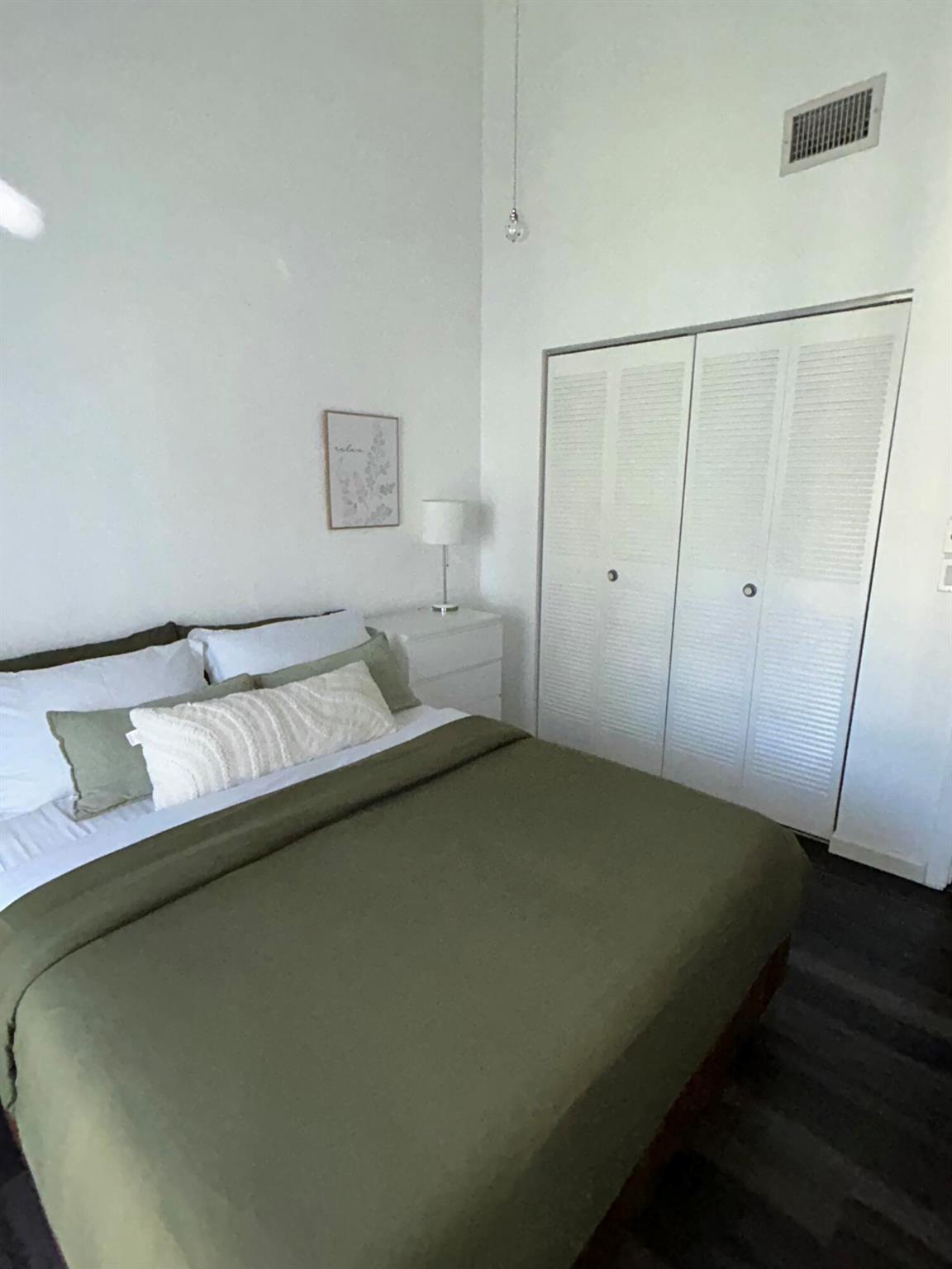 MEADOWRIDGE EAST CONDO - Residential Lease