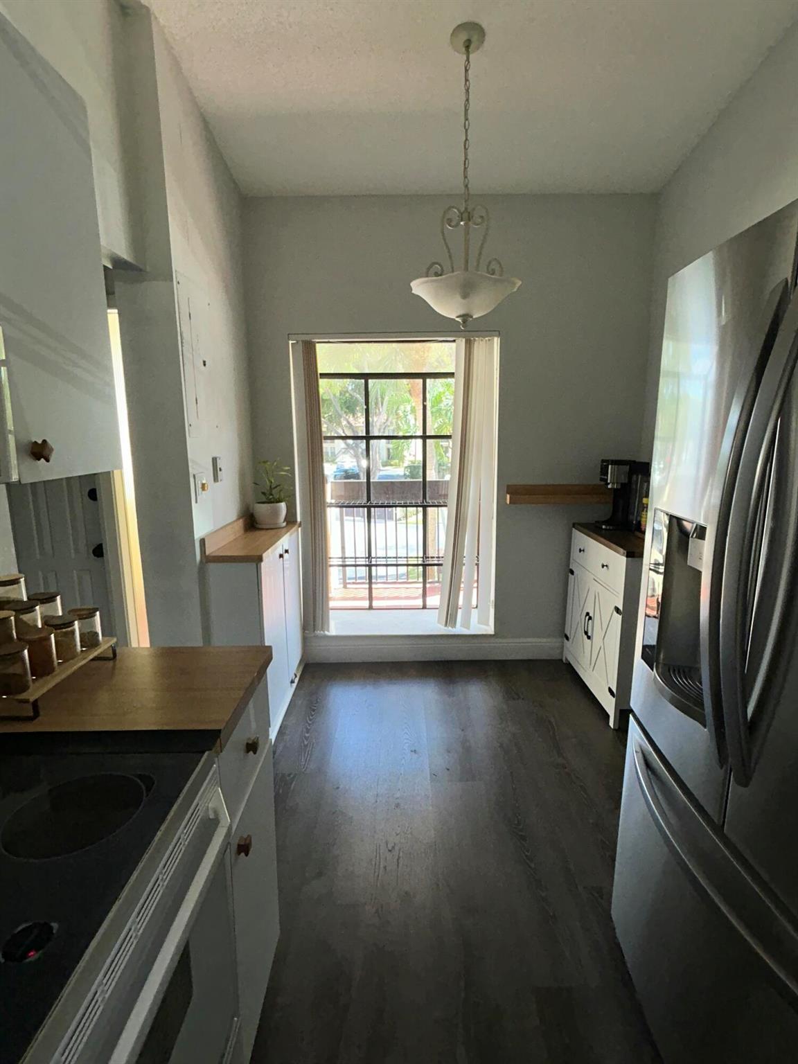MEADOWRIDGE EAST CONDO - Residential Lease