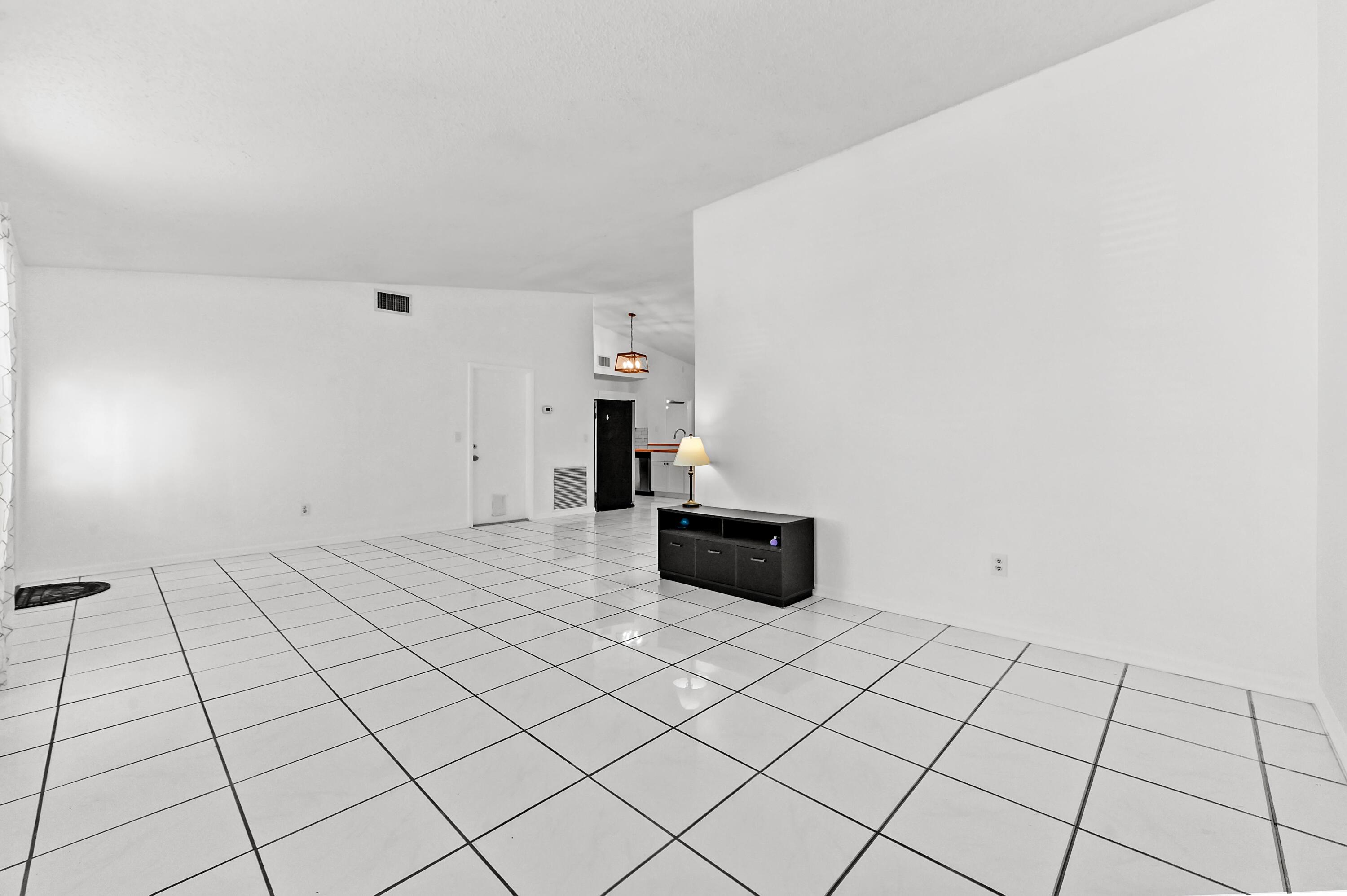 COUNTRYWOOD - Residential