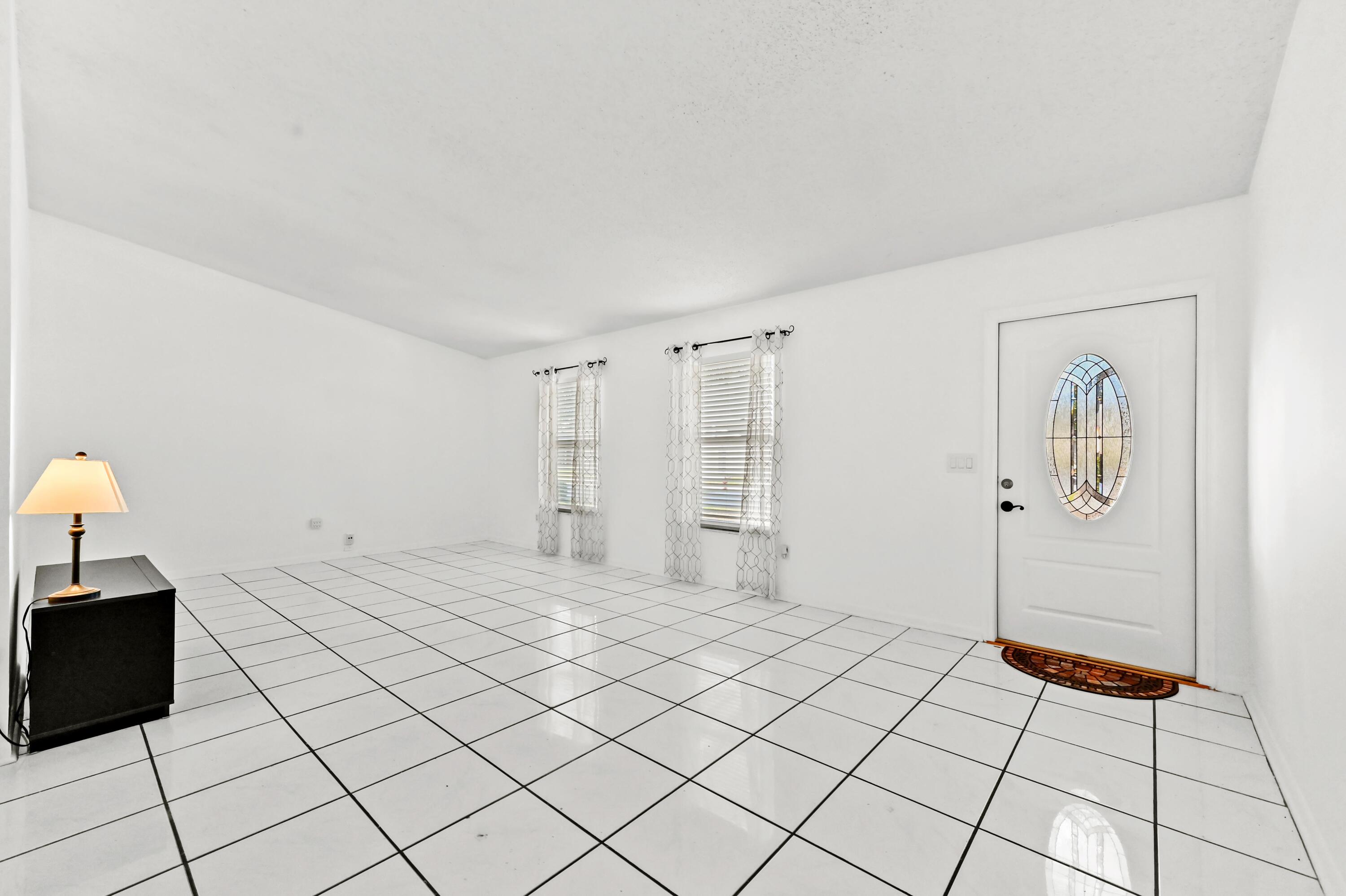 COUNTRYWOOD - Residential