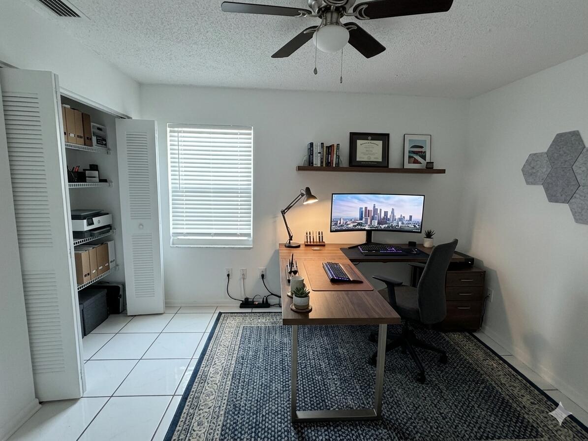 COUNTRYWOOD - Residential