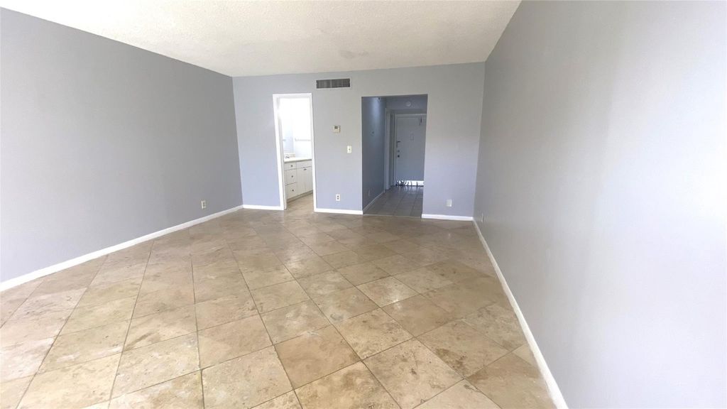 Photo of 618 NW 13th Street #12, Boca Raton, FL 33486 (MLS # F10524736)