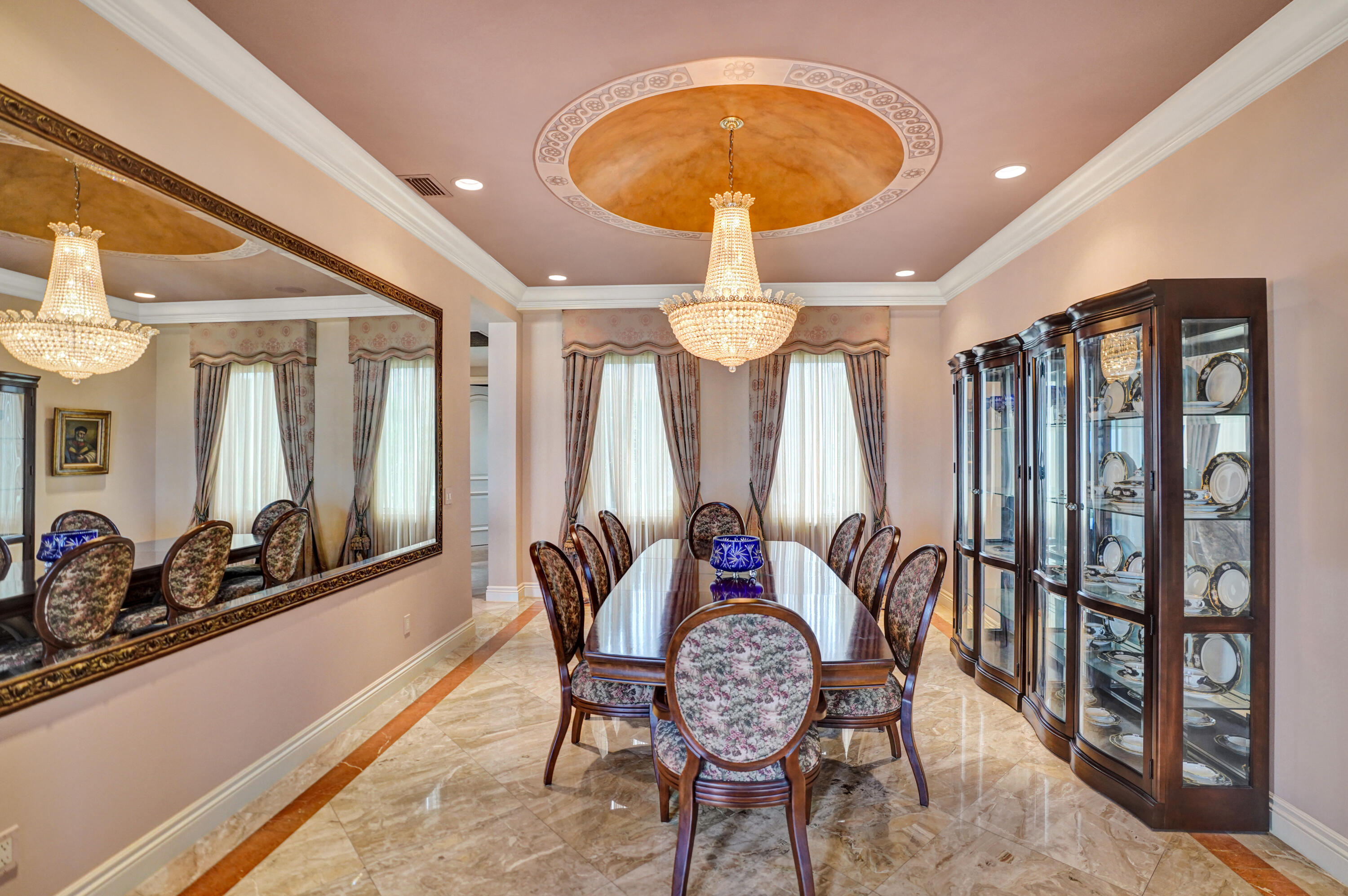 LAS OLAS BY THE SEA EXT - Residential