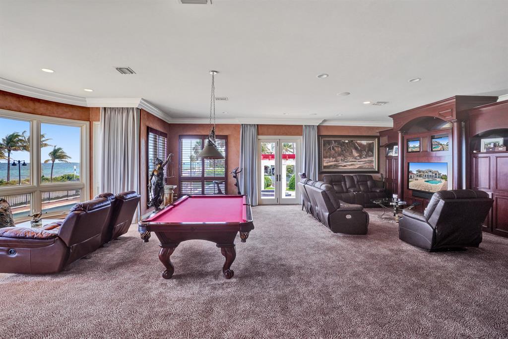 LAS OLAS BY THE SEA EXT - Residential