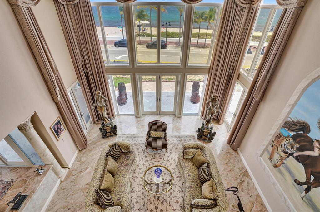 LAS OLAS BY THE SEA EXT - Residential