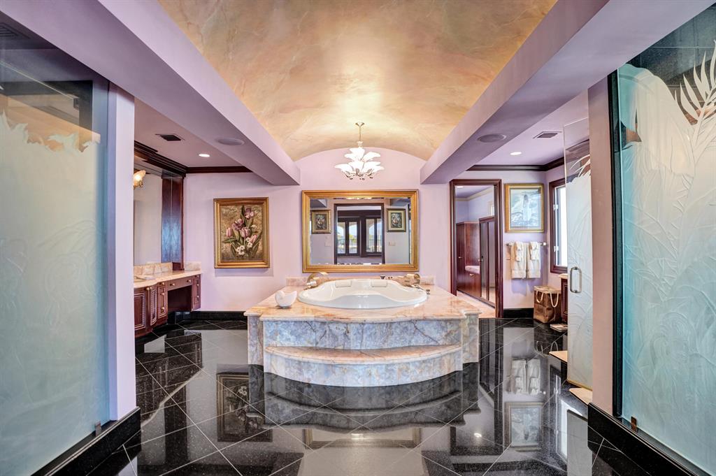 LAS OLAS BY THE SEA EXT - Residential