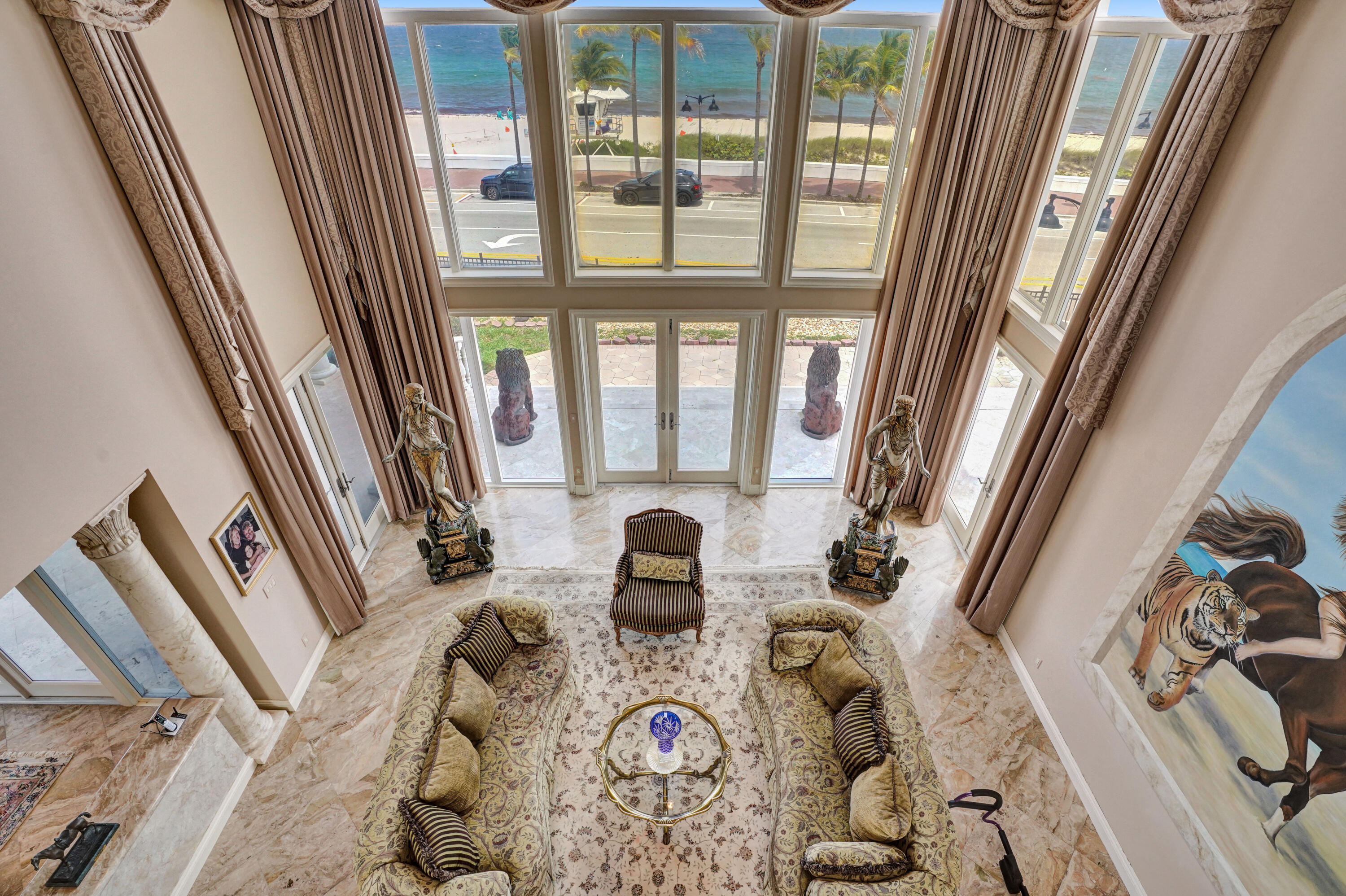 LAS OLAS BY THE SEA EXT - Residential