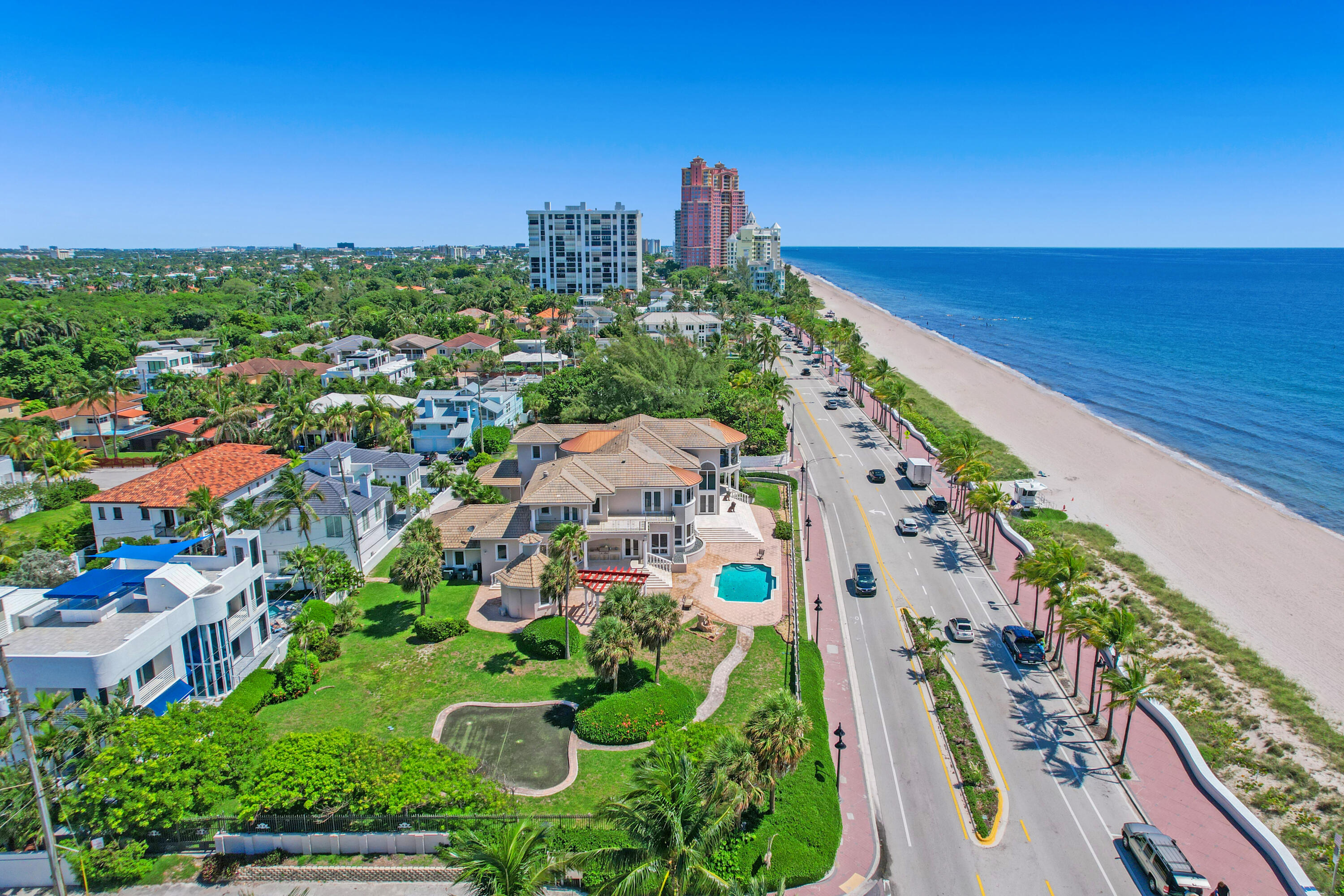 LAS OLAS BY THE SEA EXT - Residential