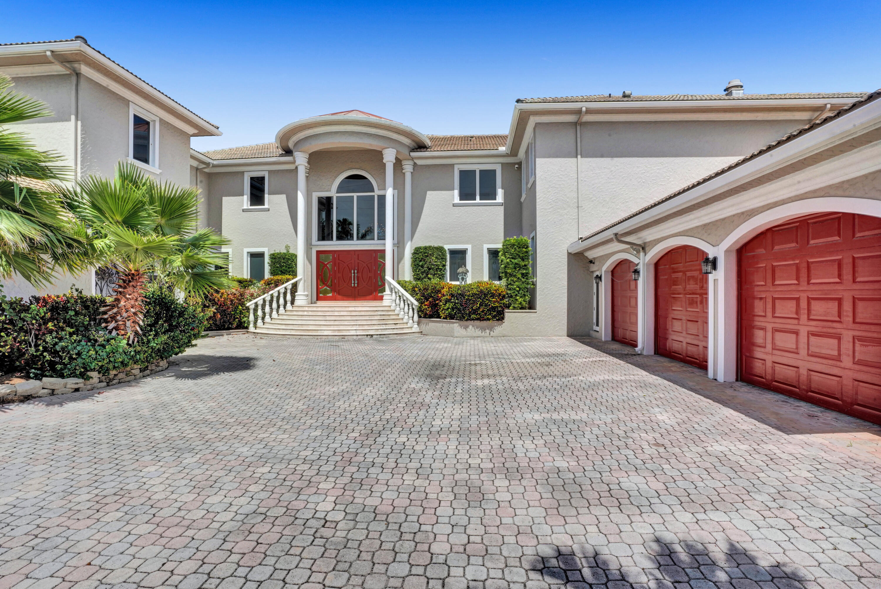 LAS OLAS BY THE SEA EXT - Residential