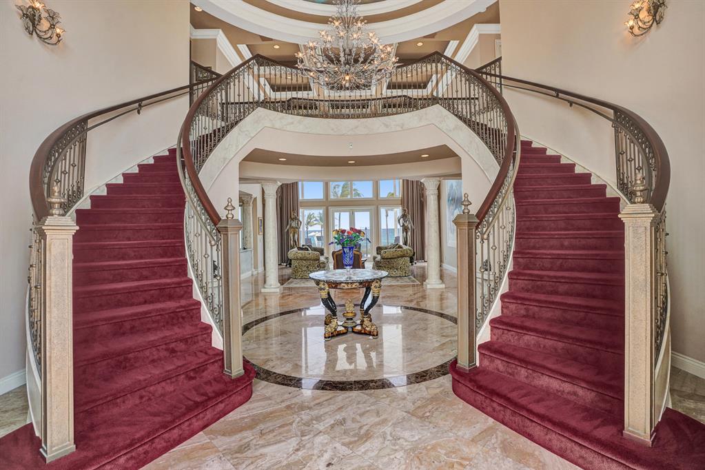 LAS OLAS BY THE SEA EXT - Residential