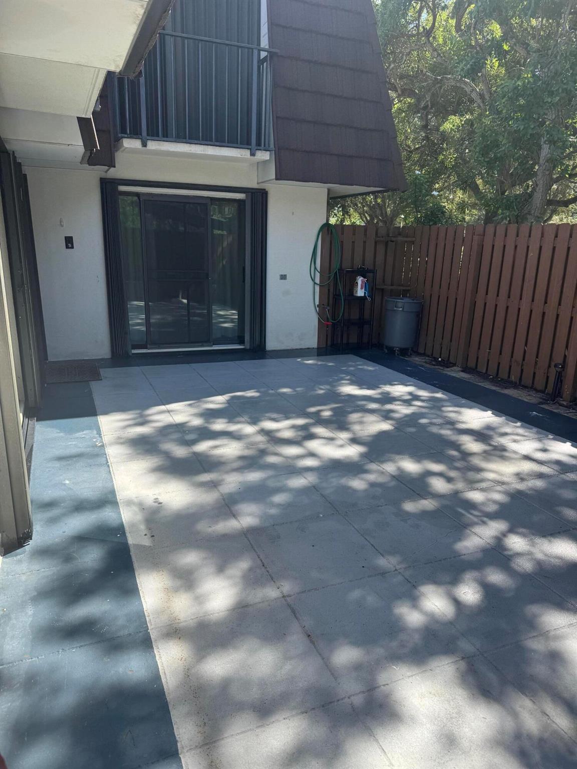RIVER PINES - Residential Lease