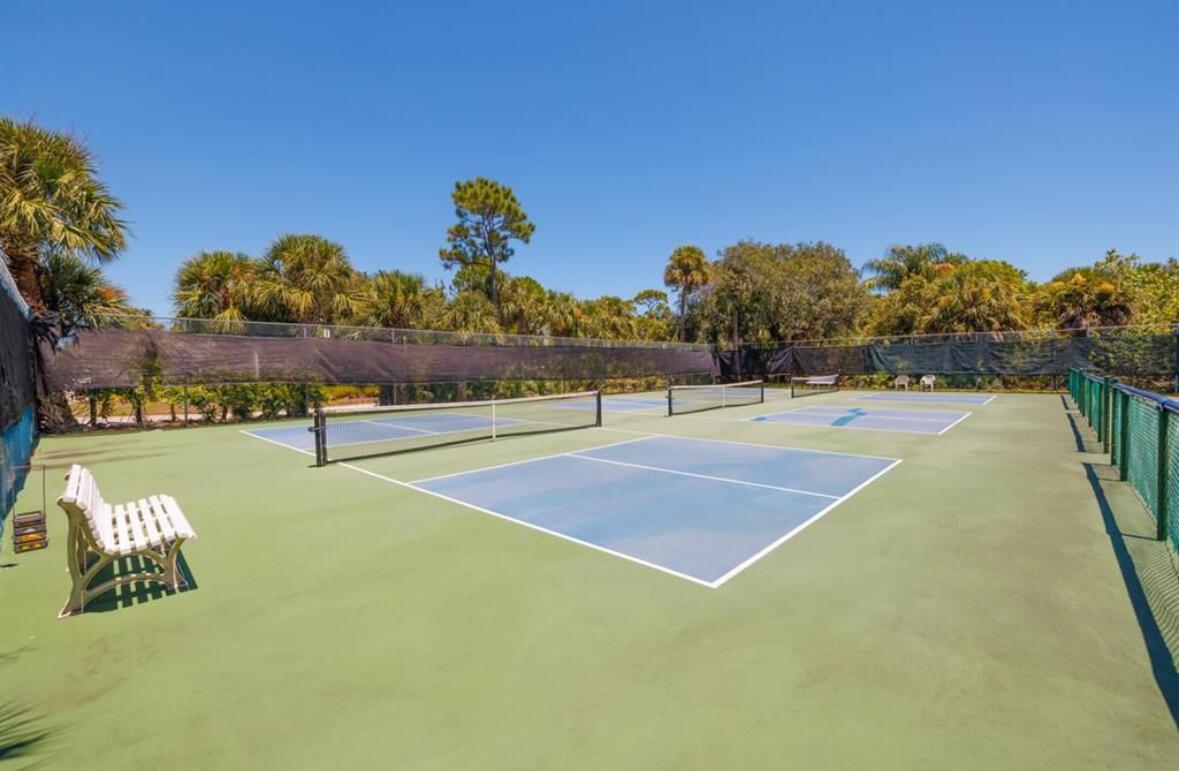 RIVER PINES - Residential Lease