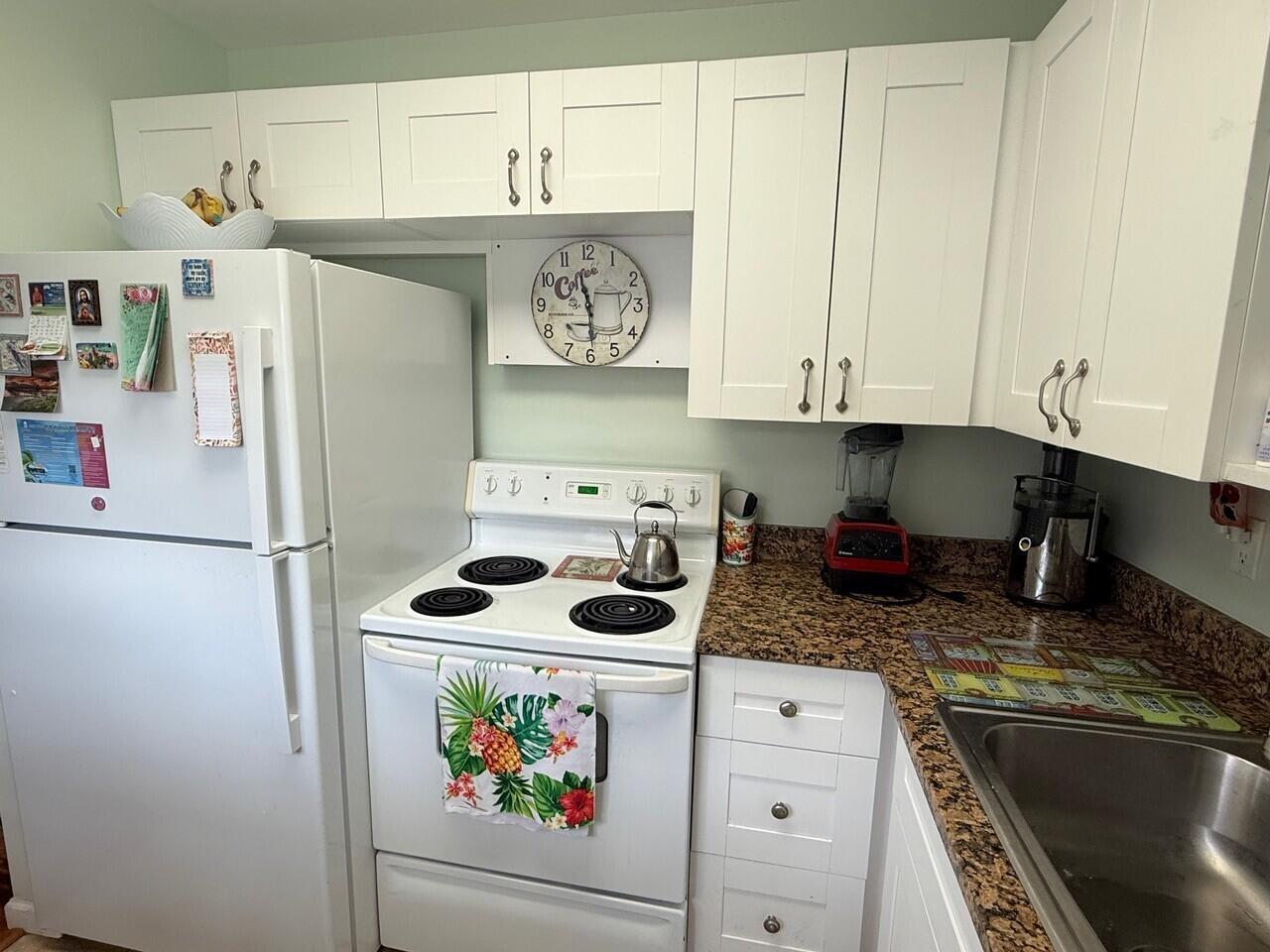 VISTA PINES CONDO - Residential